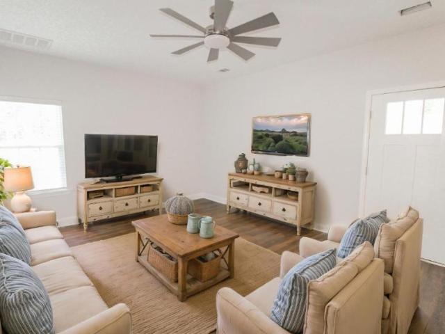2 bedroom, Statesboro GA 30458 105918380