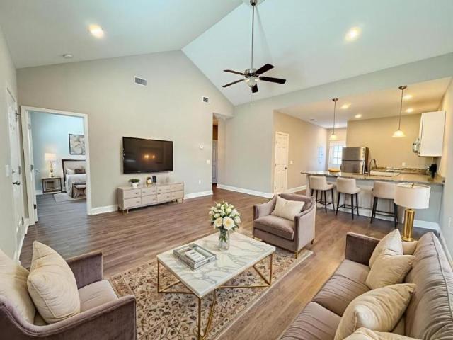 2 bedroom, Statesboro GA 30458 106190086