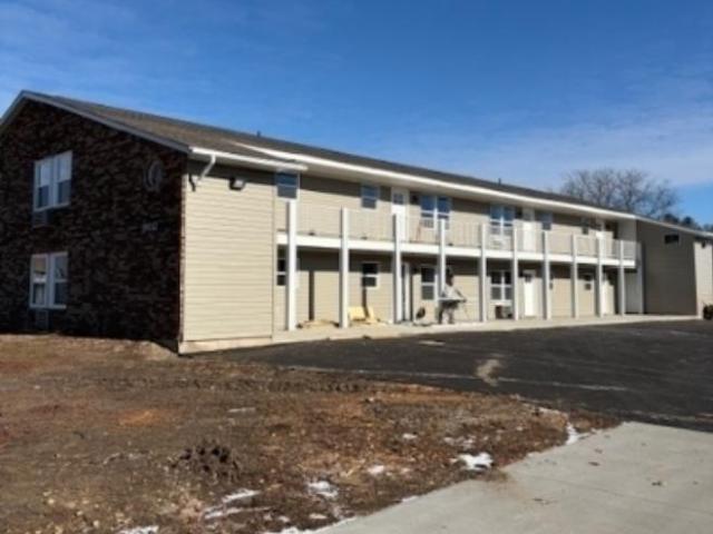 2 bedroom, Sterling IL 61081 LS103637501