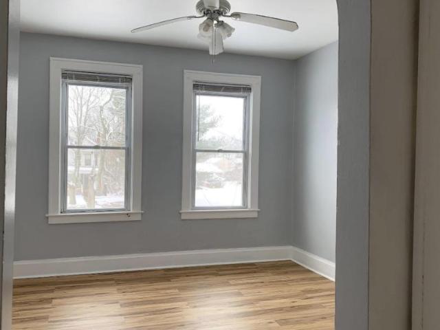 2 bedroom, Steubenville OH 43952 105897516