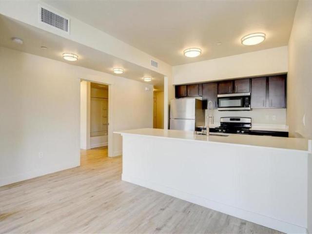 2 bedroom, Stockton CA 95212 102334426