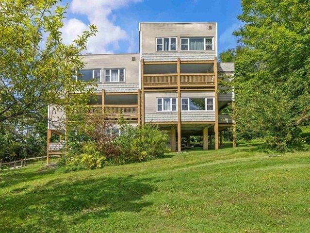 2 bedroom, Stowe VT 05672 104510128