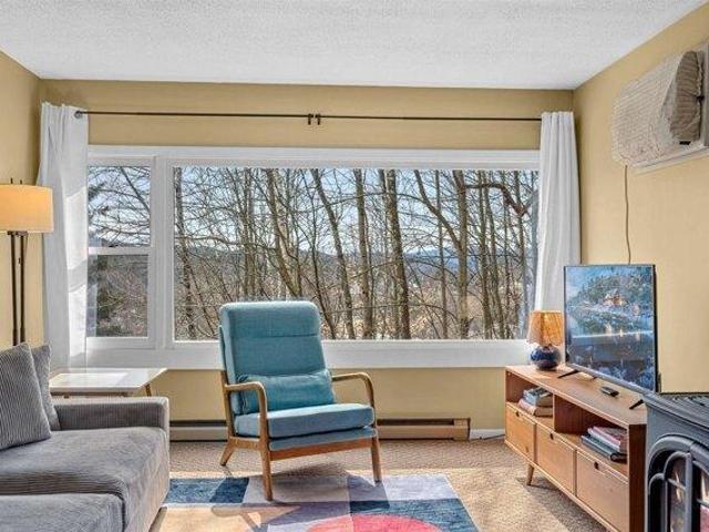 2 bedroom, Stowe VT 05672 104540882