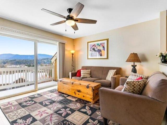 2 bedroom, Stowe VT 05672 105536060