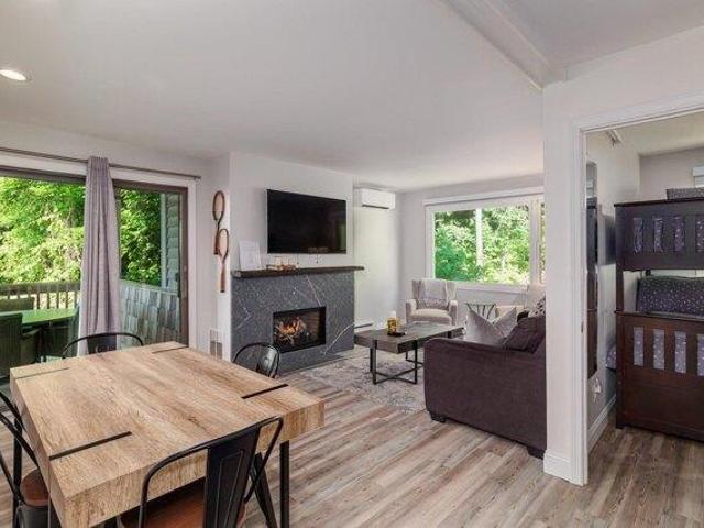 2 bedroom, Stowe VT 05672 105551079