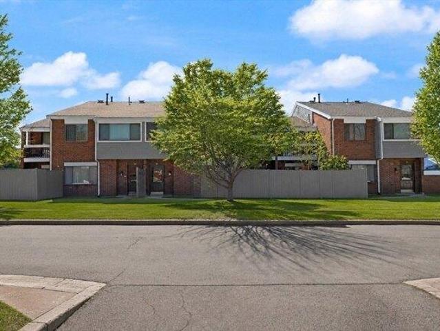 2 bedroom, Stoughton MA 02072 105531865