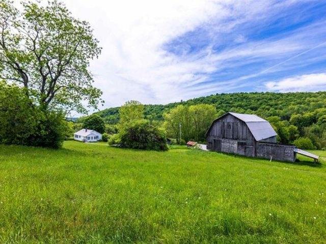 2 bedroom, Strafford VT 05072 105613902