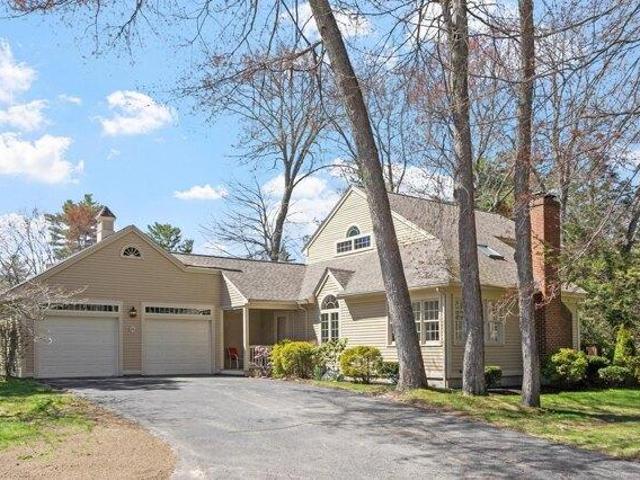 2 bedroom, Stratham NH 03885 104295407