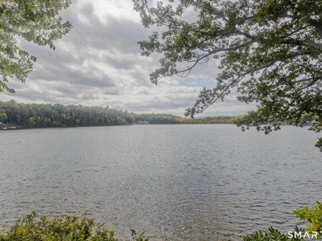 2 bedroom, Suffield CT 06093 105427750