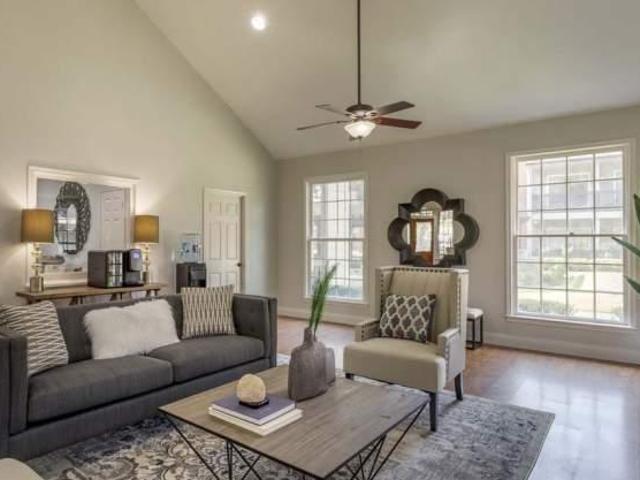 2 bedroom, Sugar Land TX 77479 105244435