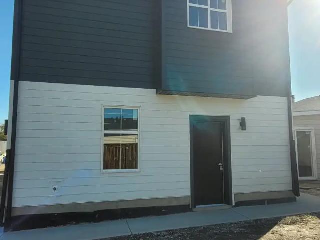 2 Bedroom Suite