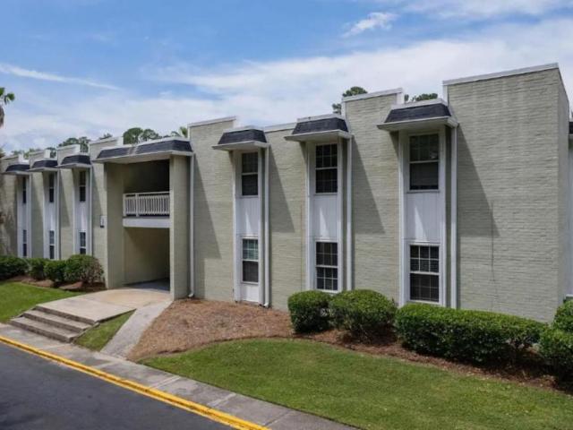 2 bedroom, Summerville SC 29485 104969025