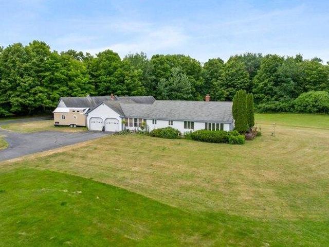 2 bedroom, Pownal ME 04069 105750697