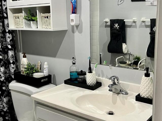 2 bedroom, Pompano Beach FL 33060 LS96774099