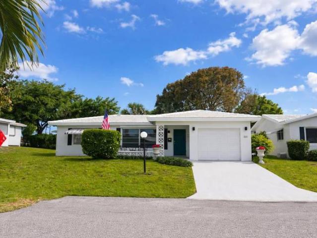 2 bedroom, Pompano Beach FL 33064 104985244