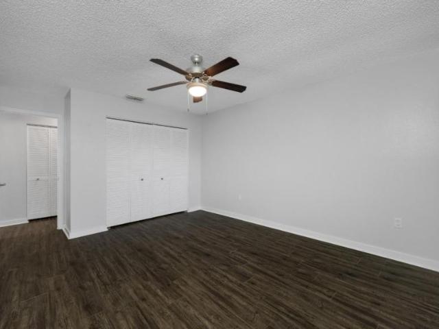 2 bedroom, Port Richey FL 34668 LS104931402