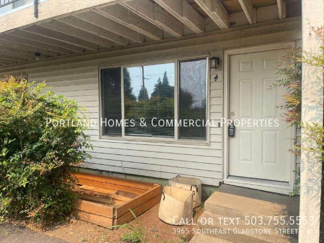 2 bedroom, Portland OR 97202 104925006