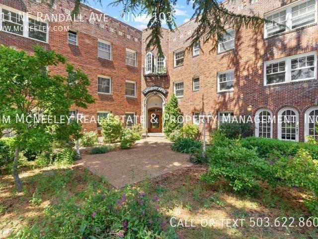 2 bedroom, Portland OR 97232 105837983