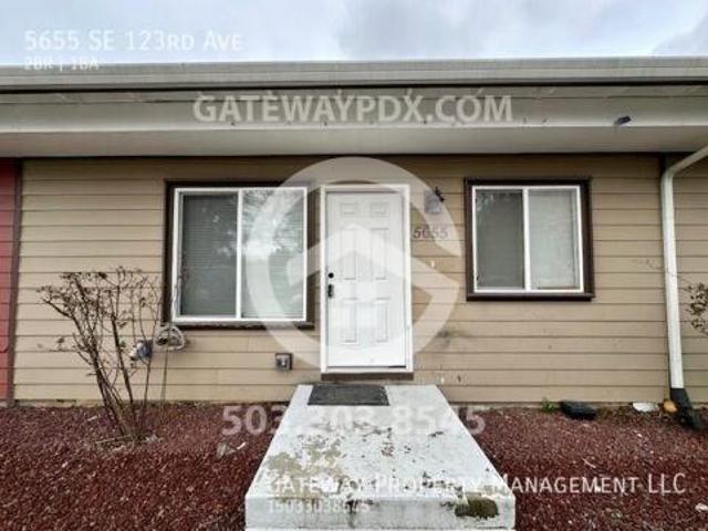 2 bedroom, Portland OR 97236 105295055