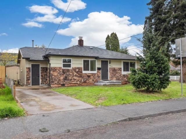 2 bedroom, Portland OR 97266 105735459