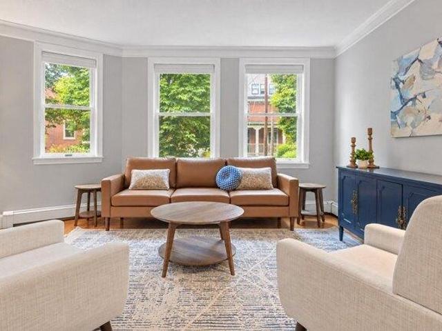 2 bedroom, Portland ME 04102 105817173
