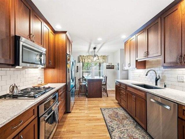 2 bedroom, Portsmouth NH 03801 105494160