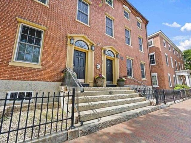 2 bedroom, Portsmouth NH 03801 105534780