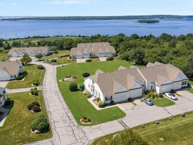 2 bedroom, Portsmouth RI 02871 105561465