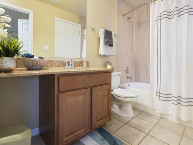 2 bedroom, Palatine IL 60074 105667641