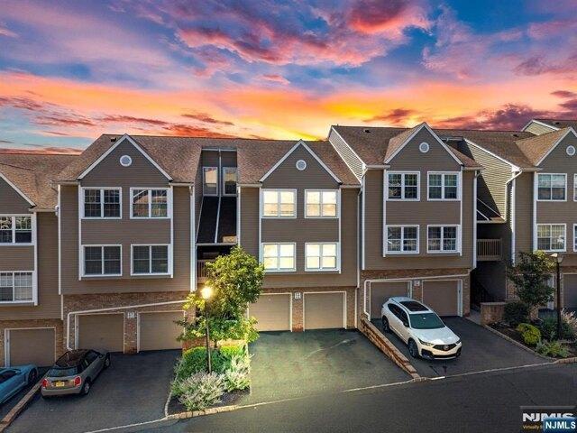 2 bedroom, Palisades Park NJ 07650 105288883