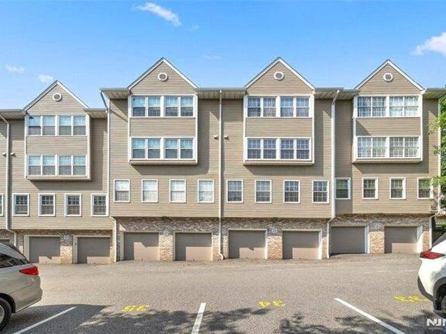 2 bedroom, Palisades Park NJ 07650 105495145