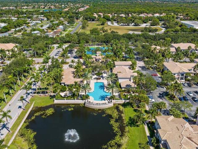 2 bedroom, Palm Beach Gardens FL 33410 105198151