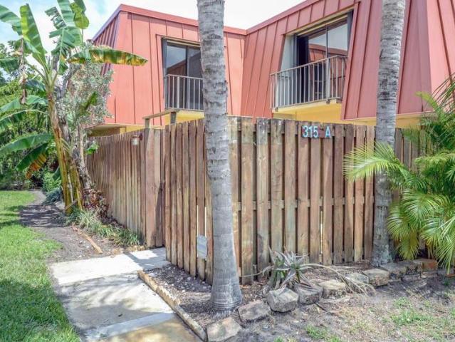 2 bedroom, Palm Beach Gardens FL 33410 105198138