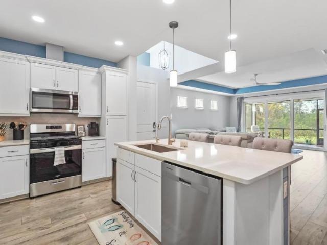 2 bedroom, Panama City Beach FL 32413 106215995