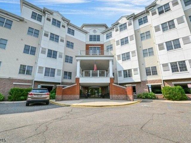 2 bedroom, Paramus NJ 07652 105629417