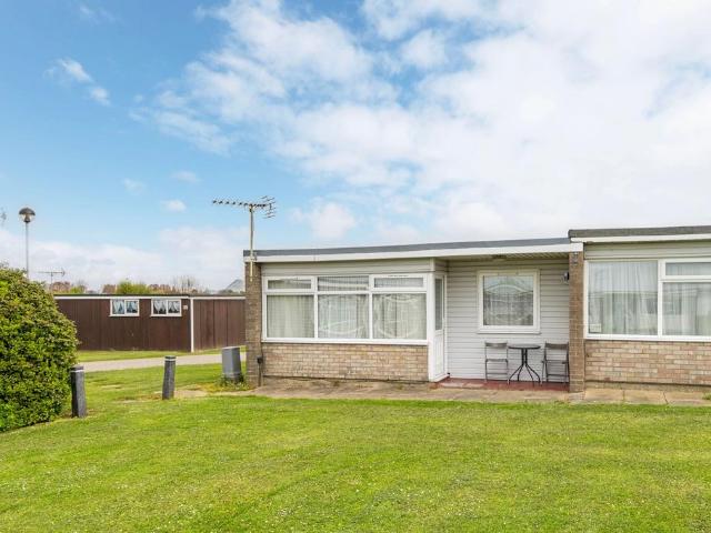 2 bedroom chalet for sale