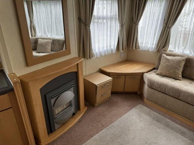 2 bedroom park home to rent