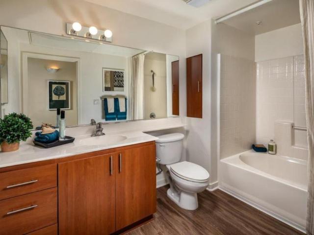 2 bedroom, Pasadena CA 91101 LS103712970