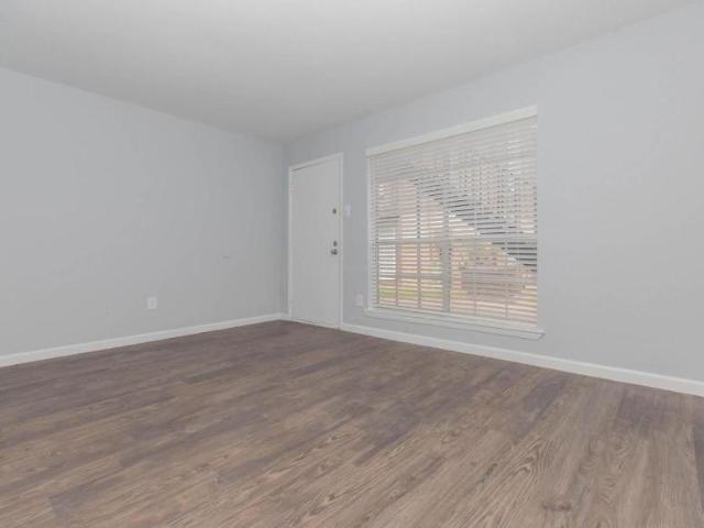 2 bedroom, Pasadena TX 77504 104088502