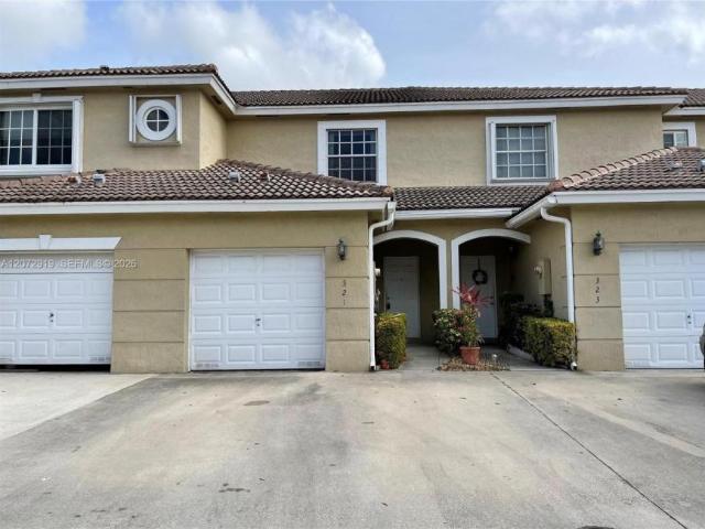 2 bedroom, Pembroke Pines FL 33025 106216144
