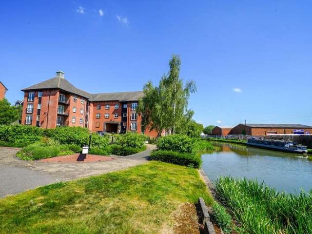 2 Bedroom Penthouse Flat