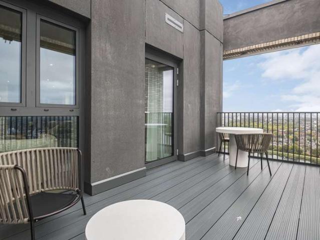 2 Bedroom Penthouse Flat