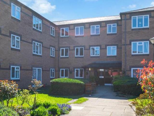 2 Bedroom Penthouse For Sale In Birmingham, West Midlands
