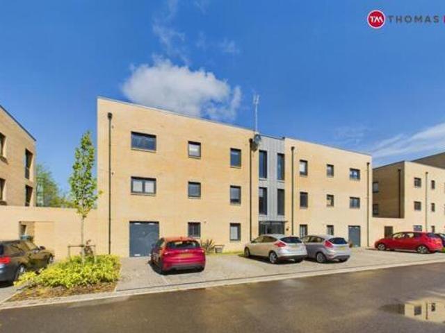 2 Bedroom Penthouse For Sale In Huntingdon, Cambridgeshire