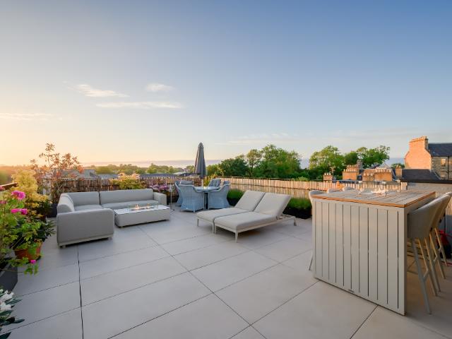 2 bedroom penthouse for sale
