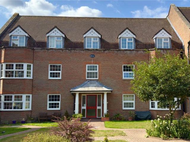 2 bedroom penthouse for sale
