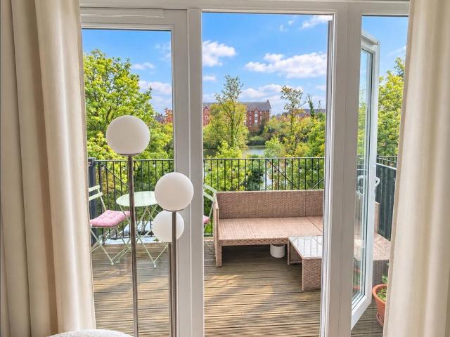 2 bedroom penthouse for sale