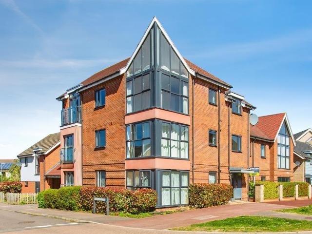 2 bedroom penthouse for sale