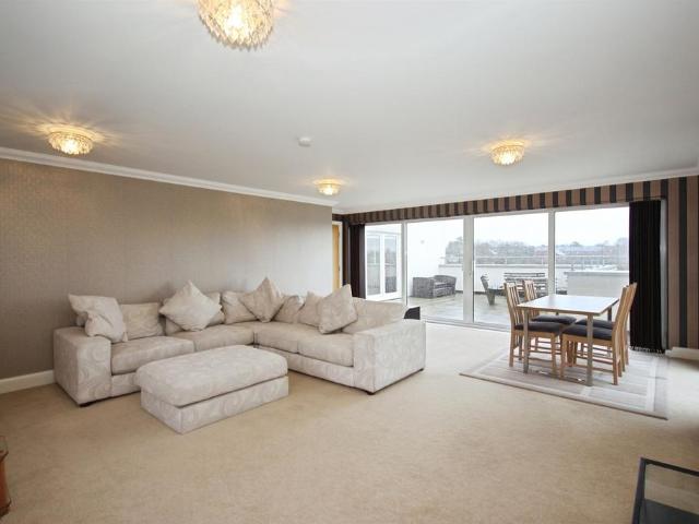 2 bedroom penthouse for sale