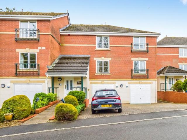 2 bedroom penthouse for sale